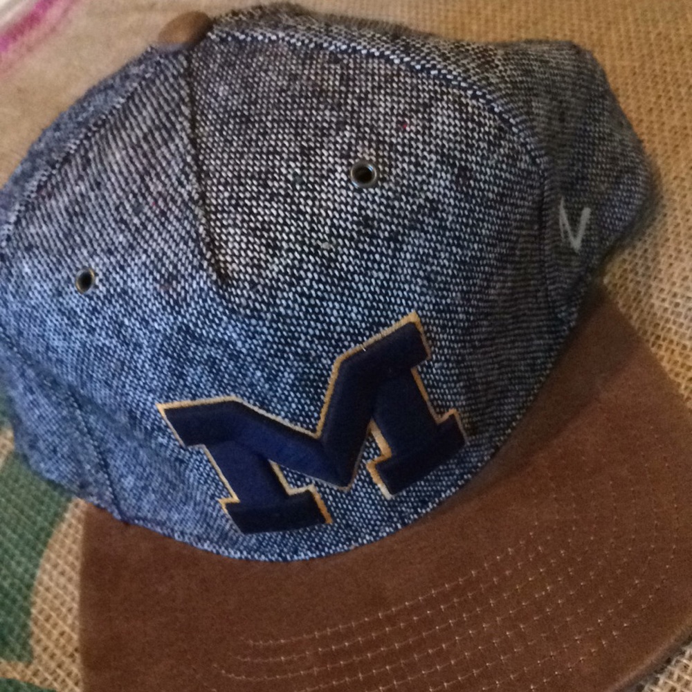 NWOT Leather Brim UofM Deluxe Sweet Zephyr Hat - Picture 2 of 5